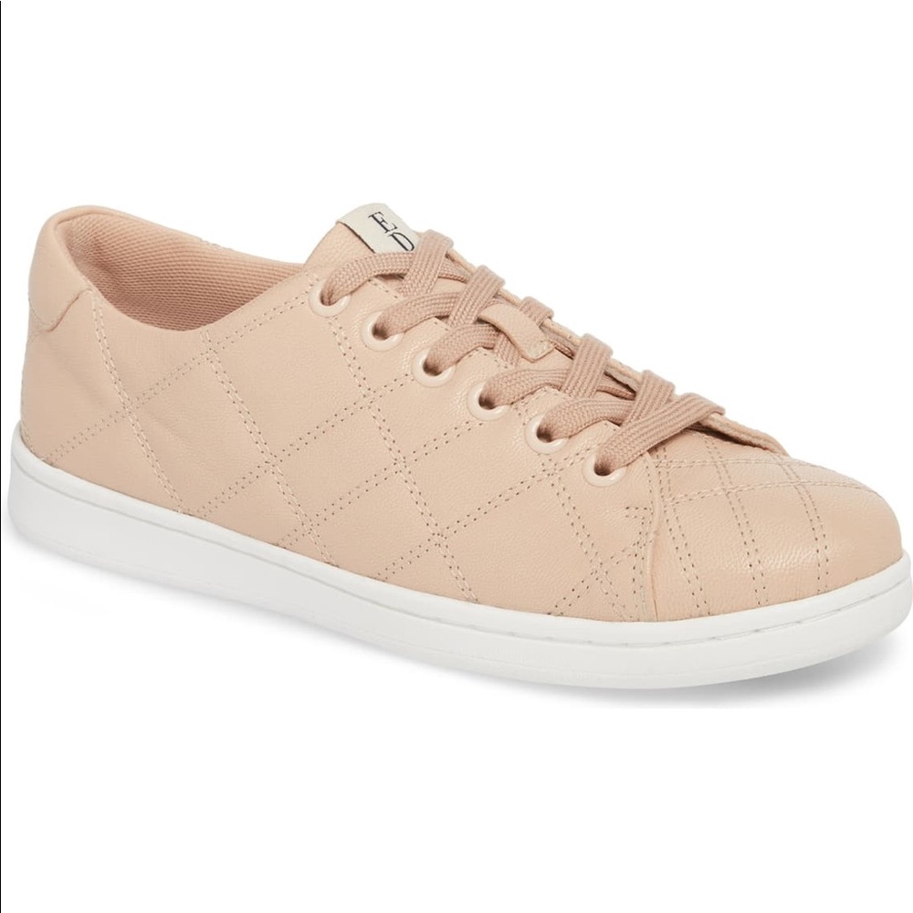 ED Ellen Degeneres Crowley Quilted Sneaker - Picture 1 of 4